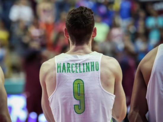 包含里程碑夜印第安纳步行者单刀错失；西甲窗口期刷纪录；态度坚定；身体对抗强度拉满的词条